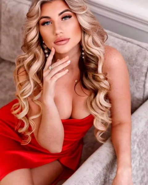 Photo from listing “Olesya – escort in Beirut”, age 27