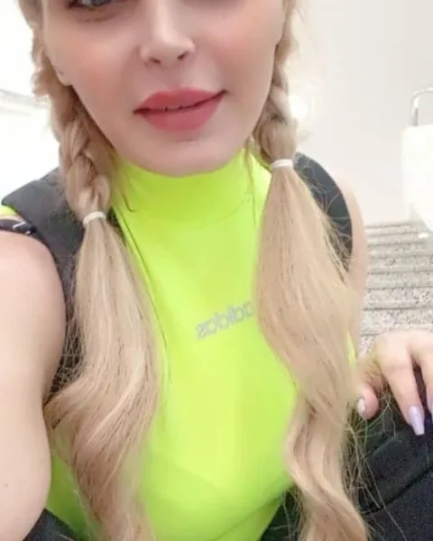 Photo from listing “Dima – Lebanese escort in Beirut”, age 23