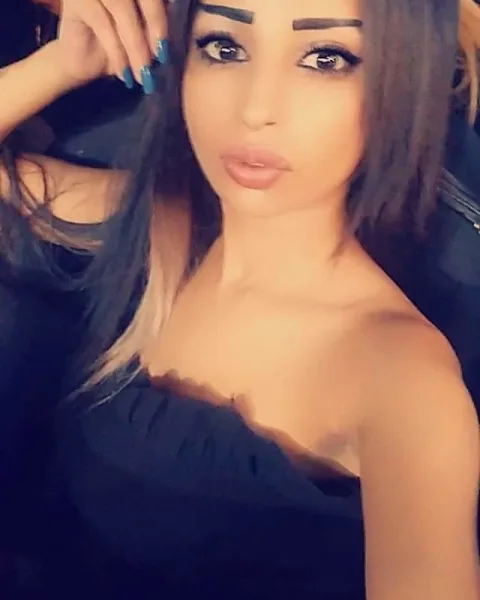 Photo from listing “Aline – Lebanese escort in Beirut”, age 19