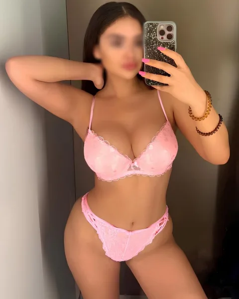 Photo from listing “Alina – Ukrainian escort in Kiev”, age 22