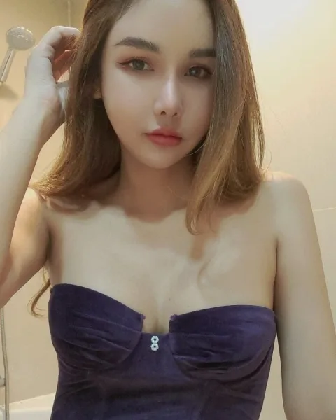 Photo from listing “Jenny – Indian escort in Maldives”, age 22