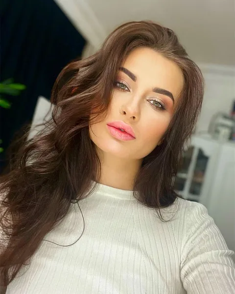 Photo from listing “Zara – Lebanese escort in Beirut”, age 22