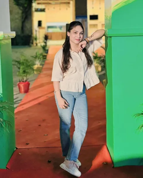 Photo from listing “Maya – Sri Lankan escort in Colombo”, age 21