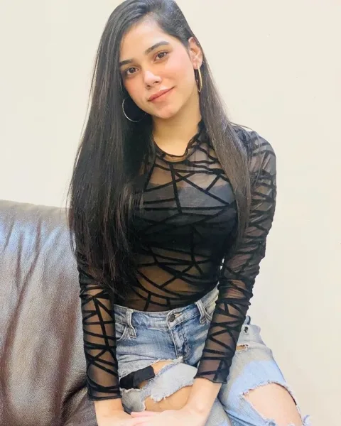 Photo from listing “Escort Alisha – Pakistani escort in Lahore”, age 25