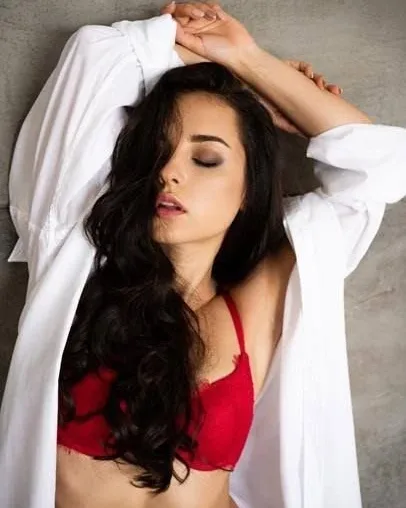 Photo from listing “Russia Vip Escort – Russian escort in Beirut”, age 18