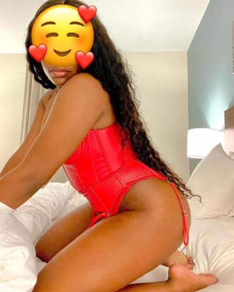 Photo from listing “Purity – Ugandan escort in Kampala”, age 26