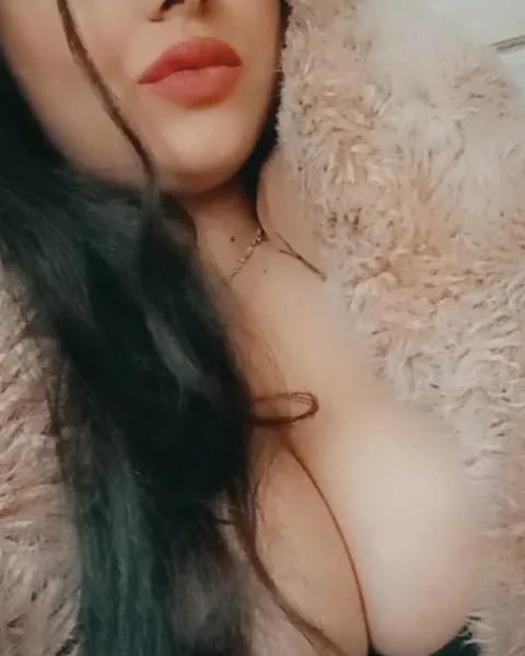 Photo from listing “Angie – Syrian escort in Beirut”, age 24