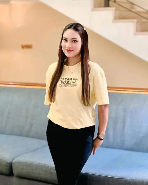 Photo from listing “Isha – Sri Lankan escort in Colombo”, age 21