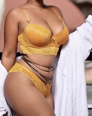 Photo from listing “Shivan – escort in Kampala”, age 20