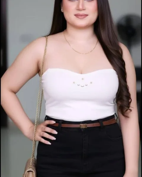 Photo from listing “Sana – Pakistani escort in Karāchi”, age 24