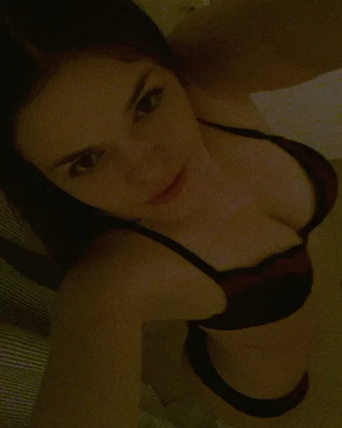 Photo from listing “Leila – Ukrainian escort in Beirut”, age 23