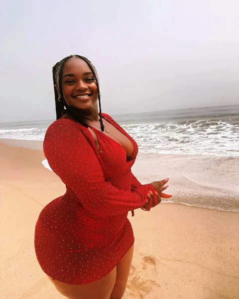 Photo from listing “Brown Wet Sugar – South African escort in Beirut”, age 25