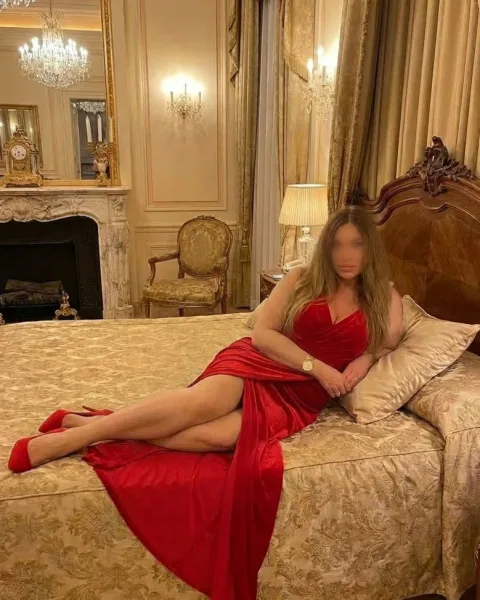 Photo from listing “Brooklyn”, age 24