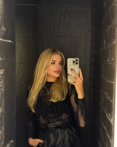 Photo from listing “Lizeth”, age 24