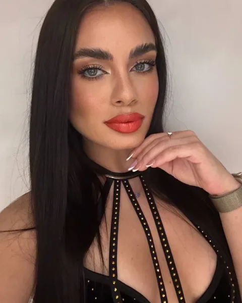 Photo from listing “Bona”, age 22
