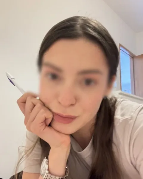 Photo from listing “Fiorella”, age 24