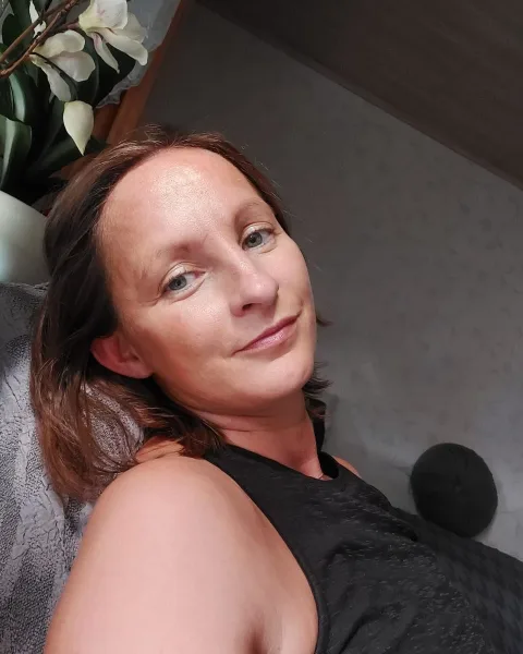 Photo from listing “Doreen”, age 42