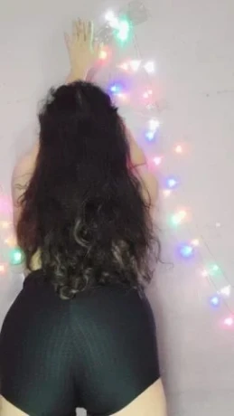 Raquelly Lux — 2 / 5