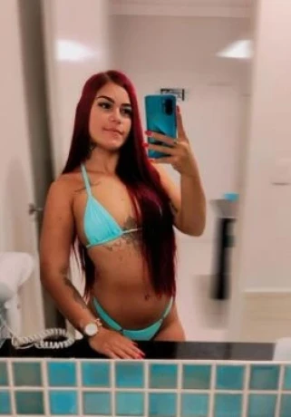 Sophia Ferrari — 4 / 5