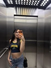Naomi — 7 / 9
