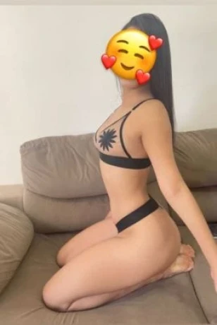 Alice Sampaio — 8 / 9