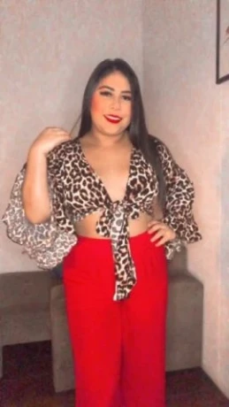 Mirella Fernandes — 4 / 5