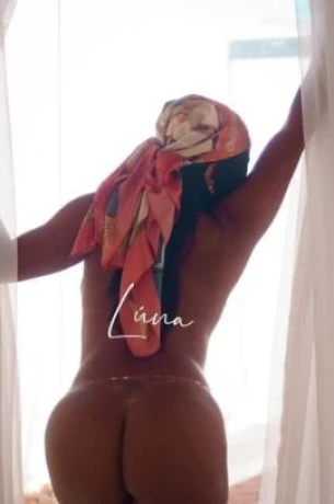 Lúna Santos — 5 / 6