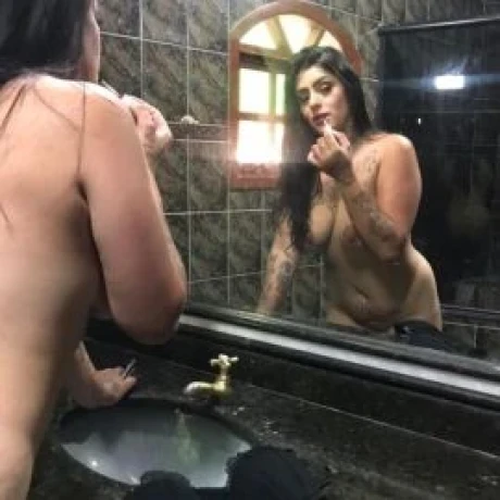 Gabriella Pompeo — 1 / 9