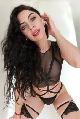 Rubi — 8 / 9