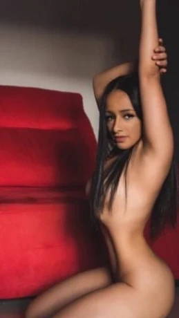 Dani Almeida — 3 / 9