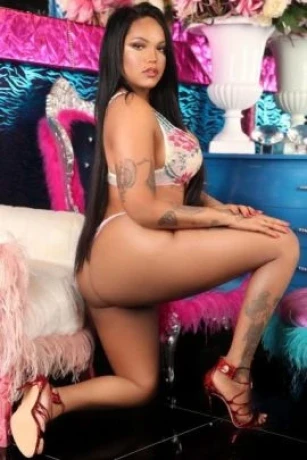 Tainá Mendes — 5 / 9