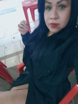 Áira Donato — 4 / 5