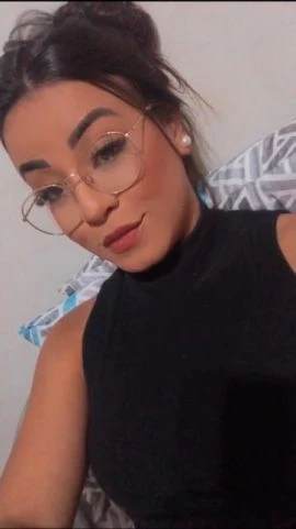 Laura Vilela — 5 / 7