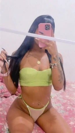 Ingrid Souza — 4 / 5