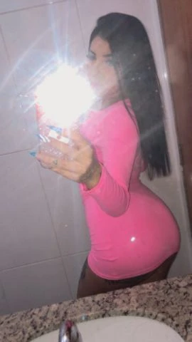 Raylla Santos — 4 / 5