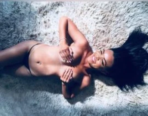 Paloma Costa — 2 / 5