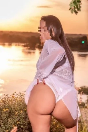 Beatriz Melo — 6 / 7