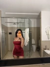 Naomi — 1 / 9