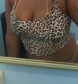 Jackeline Araújo — 5 / 9