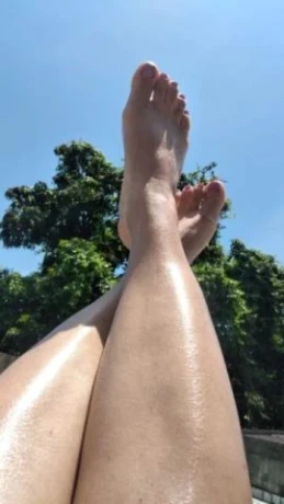 Kelly Maia — 4 / 9