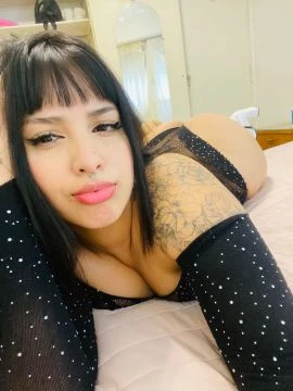Zoe — 5 / 9