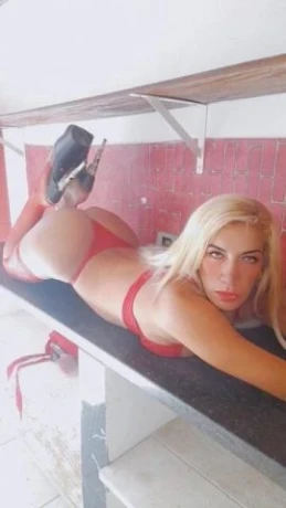 Fanny Ferrari — 4 / 9