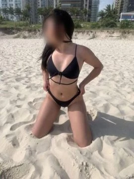 Giovana Queiroz, Escort, Parana