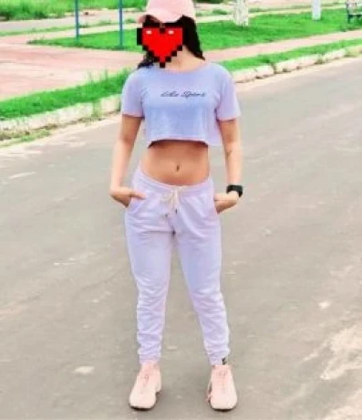 Luana Lívia — 4 / 5