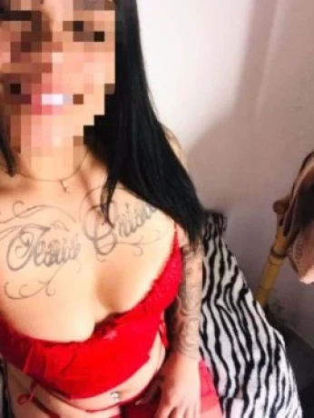 Nathalie Andrade — 7 / 9