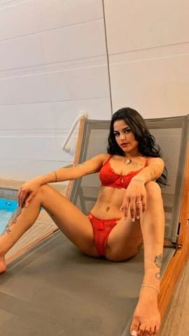 Luiza Becker — 2 / 5
