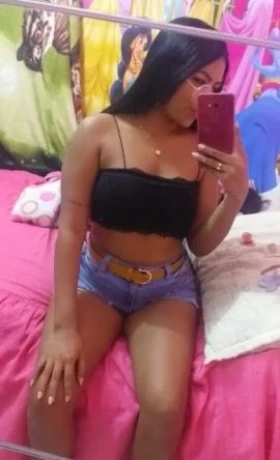 Ágatha Zísh — 4 / 5