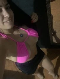 Paty Moreira — 4 / 5