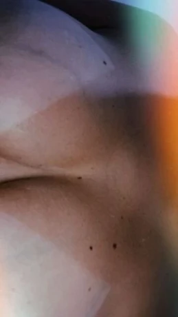 Carla Almeida — 2 / 5