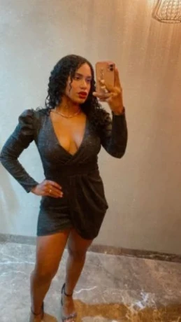 Priscila Dantas — 4 / 5